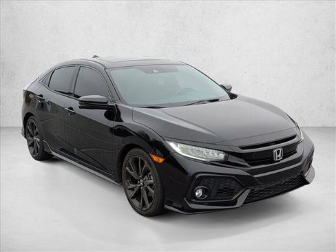Used 2019 Honda Civic Sport Touring image 3
