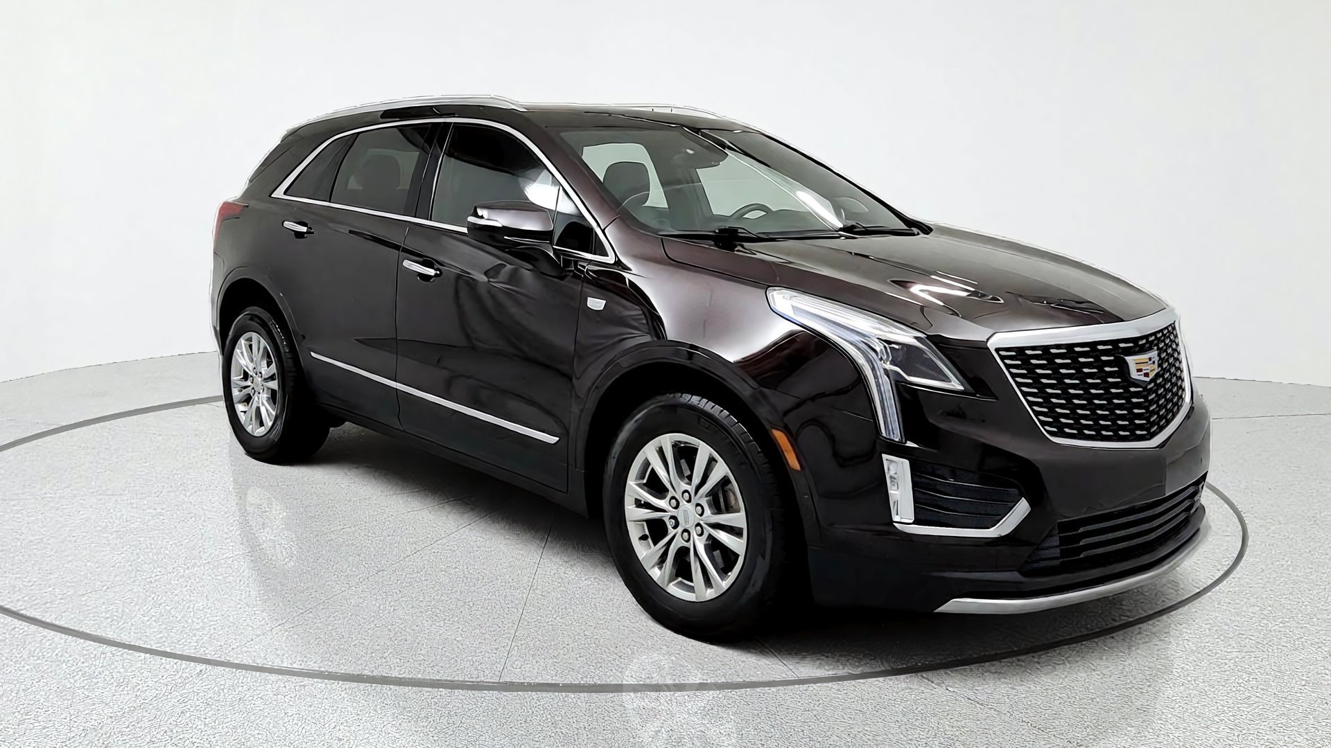 Used 2020 Cadillac XT5 Premium Luxury w/ LPO, Floor Liner Package FWD image 7