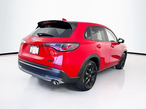 Used 2025 Honda HR-V Sport image 9