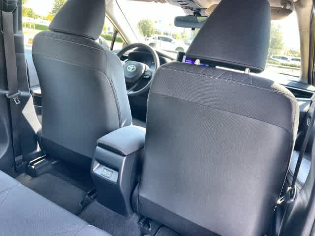 Used 2023 Toyota Corolla LE FWD image 13