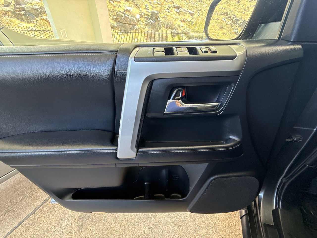 Used 2019 Toyota 4Runner SR5 Premium AWD/4WD image 21