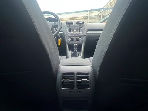 Used 2012 Volkswagen Golf TDI FWD image 29