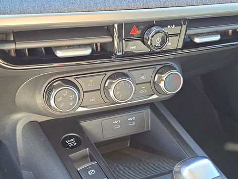 New 2026 Nissan Kicks S image 24