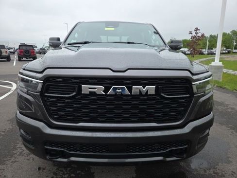 Used 2026 RAM 1500 Big Horn AWD/4WD image 3