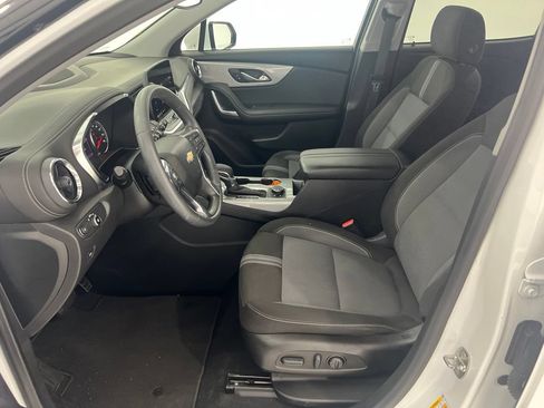 Used 2023 Chevrolet Blazer LT w/ Convenience Package FWD image 18