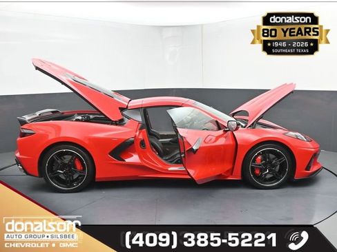 Used 2020 Chevrolet Corvette Stingray Premium Cpe w/ 3LT Preferred Equipment Group RWD image 26
