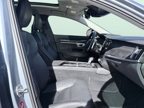 Used 2018 Volvo S90 T5 Momentum w/ Convenience Package image 47