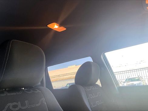 Used 2013 Kia Soul + FWD image 13