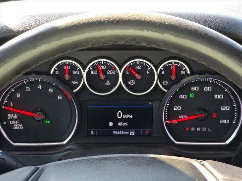 Used 2021 Chevrolet Silverado 1500 LT Trail Boss w/ Convenience Package II AWD/4WD image 7