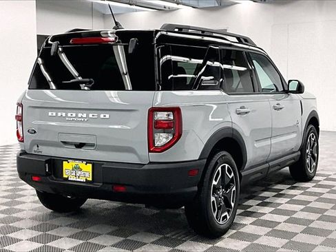 Used 2024 Ford Bronco Sport Outer Banks image 11