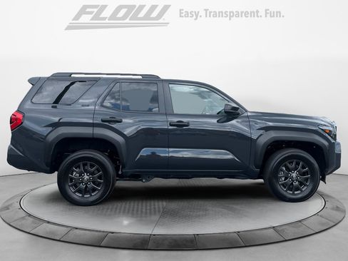 Used 2026 Toyota 4Runner SR5 RWD image 10