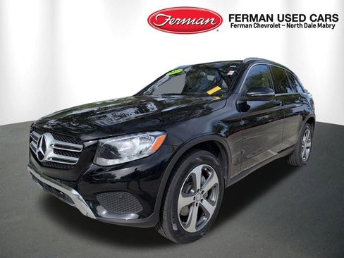 Used 2017 Mercedes-Benz GLC 300 image 2
