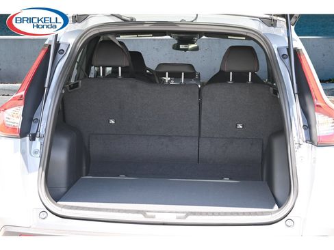 Used 2025 Honda CR-V Sport image 9