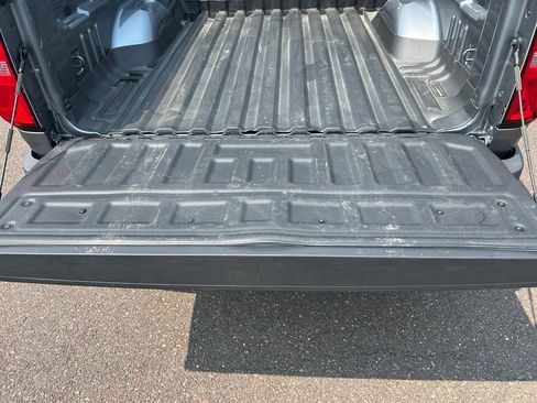 Used 2022 Chevrolet Colorado LT w/ Luxury Package AWD/4WD image 13