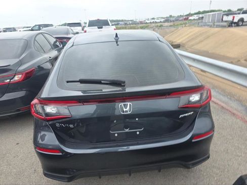Used 2025 Honda Civic Sport image 10