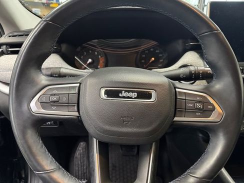 Used 2022 Jeep Compass Latitude w/ Convenience Group AWD/4WD image 19