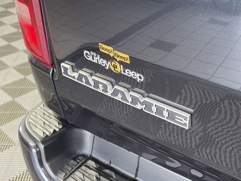 Used 2020 RAM 1500 Laramie w/ Sport Appearance Package AWD/4WD image 15