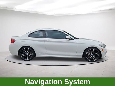 Used 2021 BMW 230i Coupe w/ M Sport Package RWD image 8