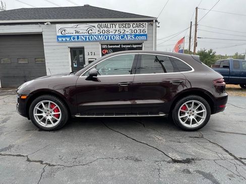 Used 2017 Porsche Macan Turbo AWD/4WD image 2