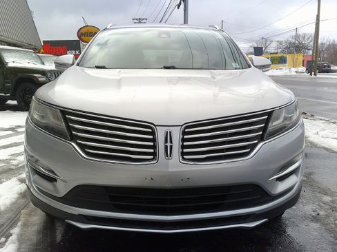 Used 2016 Lincoln MKC Reserve w/ Lincoln MKC Climate Package image 9