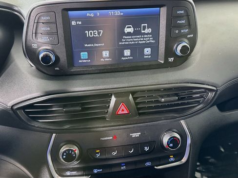Used 2020 Hyundai Santa Fe SE FWD image 18