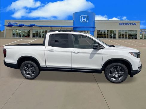 New 2025 Honda Ridgeline TrailSport image 5
