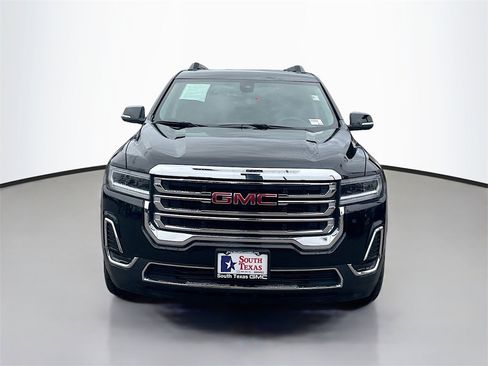 Used 2023 GMC Acadia SLE w/ Driver Convenience Package image 2