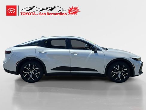 Certified 2026 Toyota Crown w/ Carpet Mat Package (TMS) AWD/4WD image 6