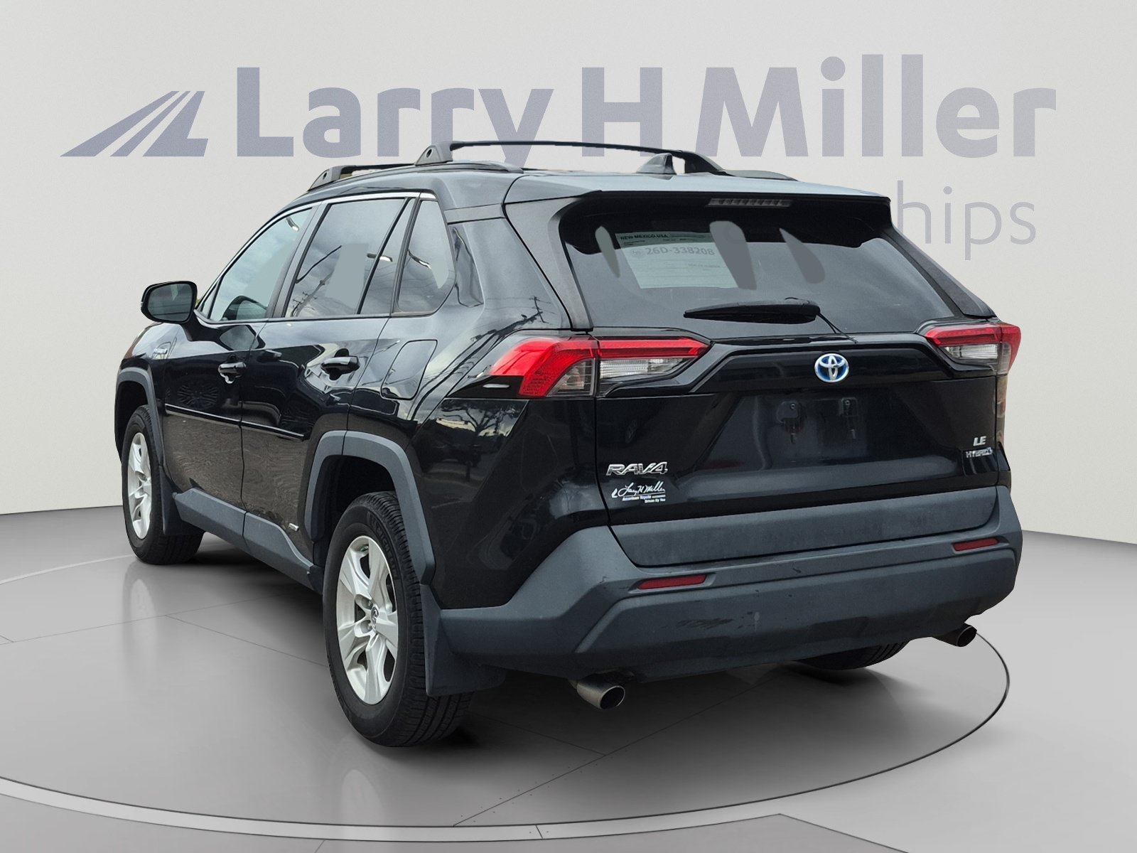 Used 2020 Toyota RAV4 LE w/ All Weather Liner Package AWD/4WD image 3