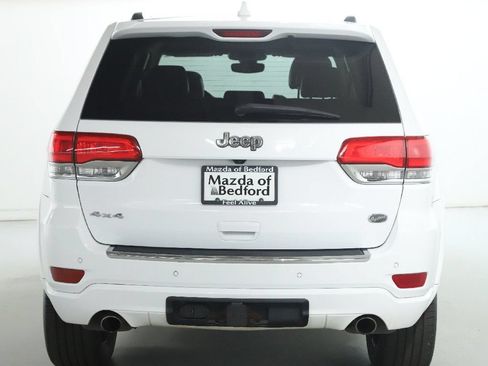 Used 2017 Jeep Grand Cherokee Overland AWD/4WD image 43