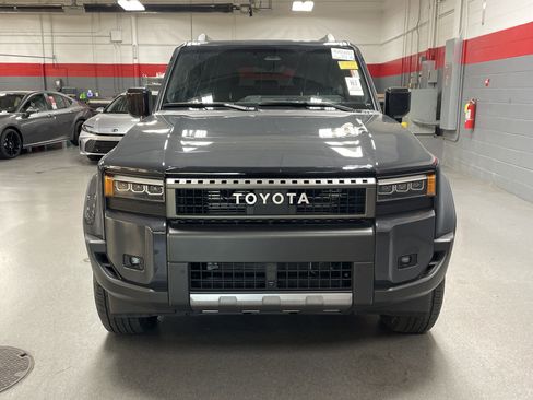 Used 2024 Toyota Land Cruiser image 3