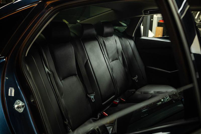 Used 2025 Honda Accord EX-L image 11
