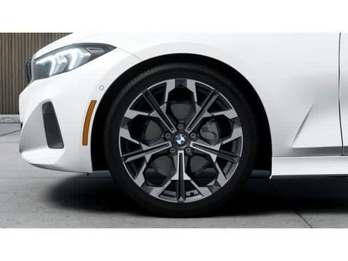 Used 2026 BMW 330i xDrive Sedan w/ Convenience Package AWD/4WD image 7