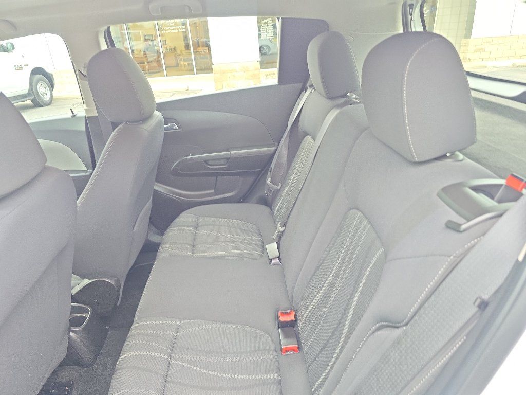 Used 2016 Chevrolet Sonic LT FWD image 18