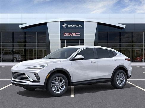 New 2026 Buick Envista Preferred image 2