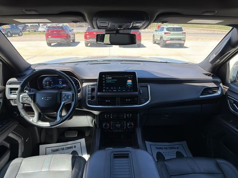 Used 2023 Chevrolet Suburban RST w/ Luxury Package AWD/4WD image 18
