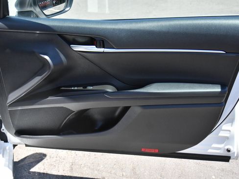 Used 2024 Toyota Camry SE FWD image 38