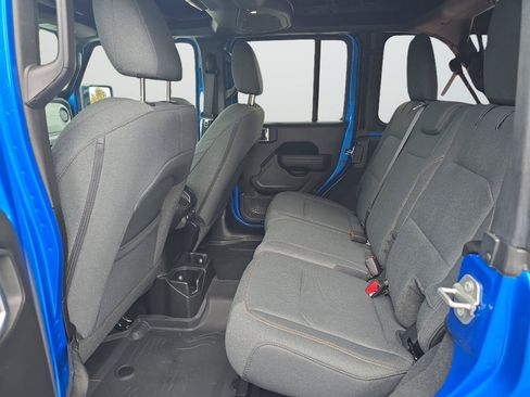 Used 2024 Jeep Wrangler Unlimited Sport AWD/4WD image 19