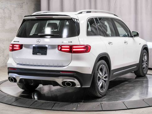 New 2026 Mercedes-Benz GLB 35 AMG 4MATIC image 4