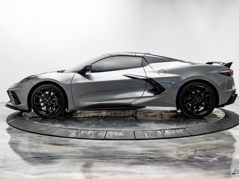Used 2023 Chevrolet Corvette Stingray Preferred Conv w/ Z51 Performance Package image 9