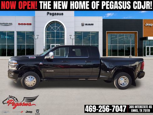New 2026 RAM 1500 Limited AWD/4WD image 3