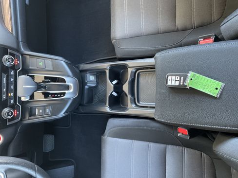 Used 2019 Honda CR-V EX image 11