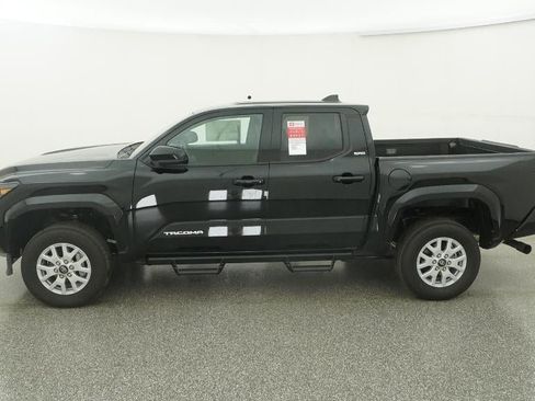 New 2025 Toyota Tacoma SR5 image 36