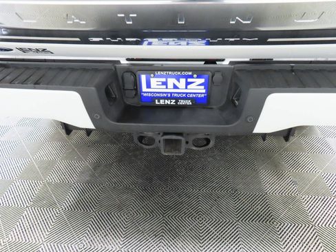 Used 2025 Ford F450 Platinum w/ Platinum Plus Package image 37