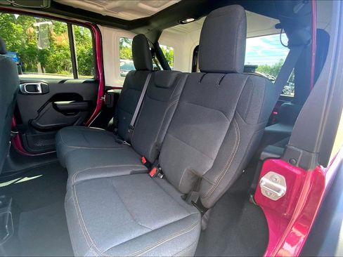 Certified 2024 Jeep Wrangler Unlimited Sport AWD/4WD image 20
