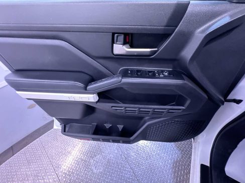Used 2024 Toyota Tacoma TRD Off-Road image 12