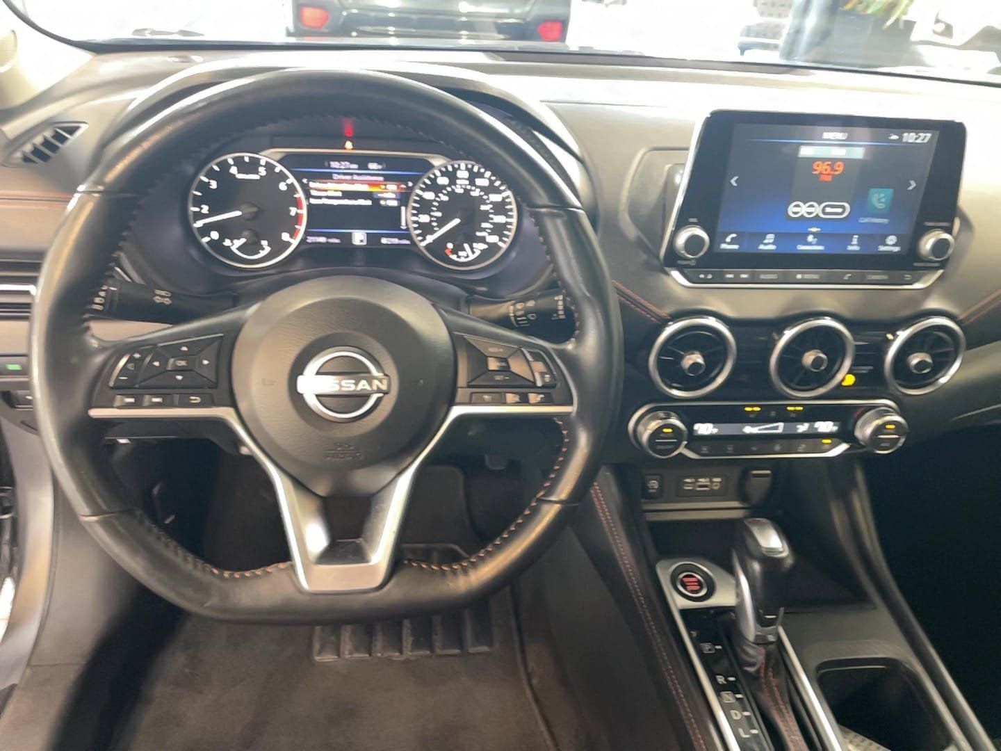 Used 2024 Nissan Sentra SR w/ SR Premium Package FWD image 11