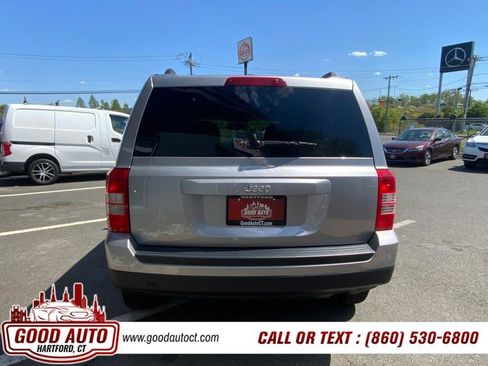 Used 2017 Jeep Patriot Sport w/ Power Value Group FWD image 6