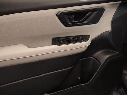 Certified 2025 Subaru Forester AWD/4WD image 10