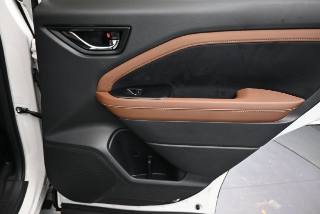New 2026 Subaru Forester Touring AWD/4WD image 14